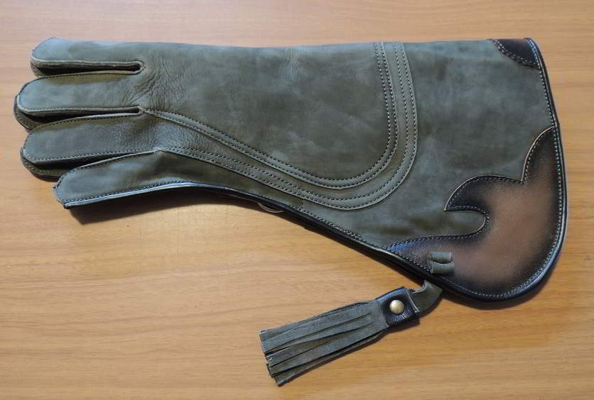 Falconry Gloves Double Skinned Nubuck Leather 35cm Long L Size. Olive Green M 
