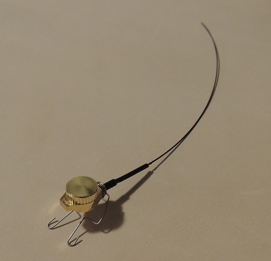 A NEW NANO GOLD TAIL MOUNT MICRO SIZE TRANSMITTER FROM MERLIN SYSTEMS 216Mhz
