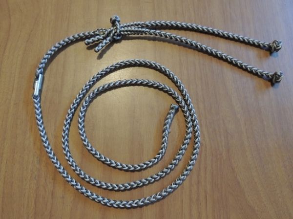 A - EIGHT STRAND BARREL SWIVEL LEASH SETUP WITH JESSES AND EXTENDER  COMES IN THREE SIZES