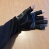 ANIMAL HANDLING GLOVES SYNTHETIC, THREE OPEN FINGER STYLE, GREAT FOR ALL VETERINNARIAN USE