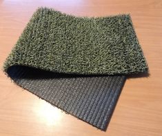 Green Long leaf artificial turf.  1ft x 3ft pieces
