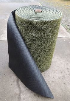 GREEN LONG LEAF ASTRO TURF BRAND ARTIFICAL TURF 3FT X 25FT ROLLS