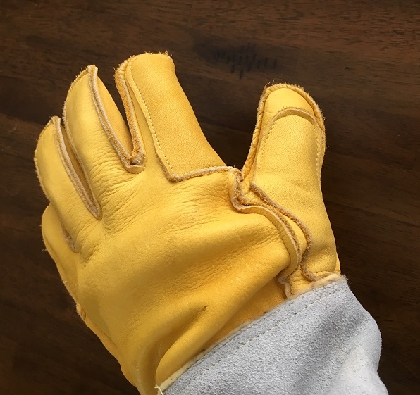 Raptor Handling Gloves Kevlar Lined for Handling Large Animals