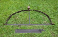 Weighted Base  Quick folding  for use with a 5 foot Bownet. Bownet not included.