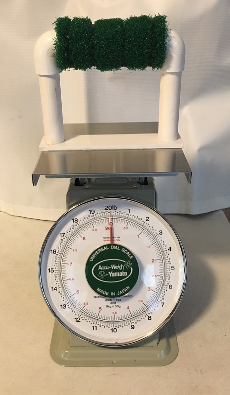 Spring Balance Scale for Eagles & Owls weighs up to 20lb. Perch top is optional.