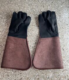 Light weight Arm-Length Elk/ Cowhide Raptor and Animal Handling gloves 16 inch long
