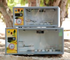 INCA INCUBATOR MODEL 100 OR 200 FOR USE WITH FALCONS, HAWKS, PARROTS, COCKATIEL, LORY AND LOTS MORE.